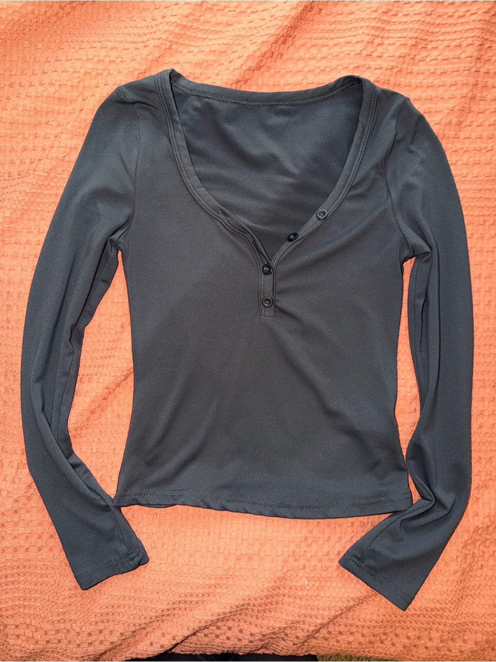 Women’s Long Sleeve Grey Scoop Neck
